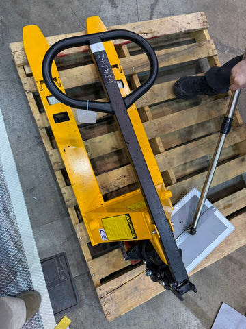 Used Mini Manual Pallet Jack 2200lbs 31.5 x 15"Fork A-1033(Only Pick-Up)