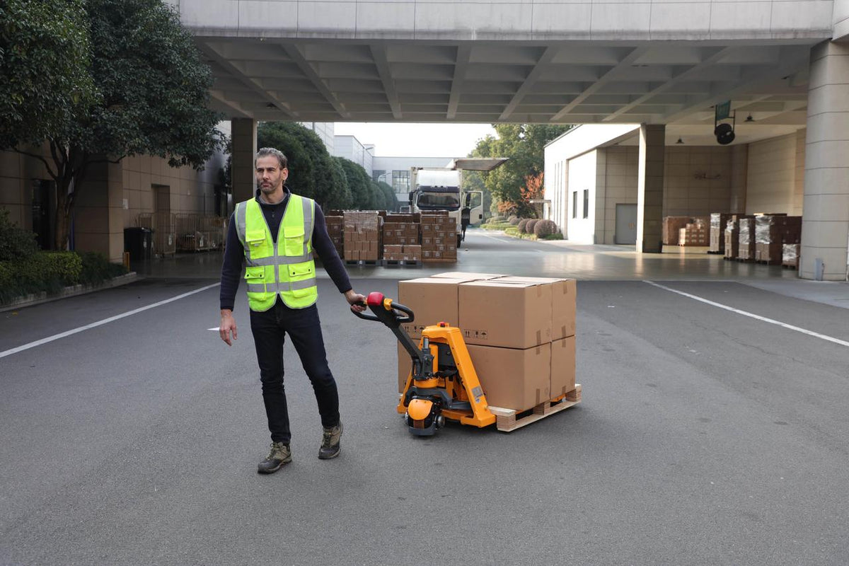 Revolutionize Your Material Handling with Apollo Forklift Li-ion Palle ...