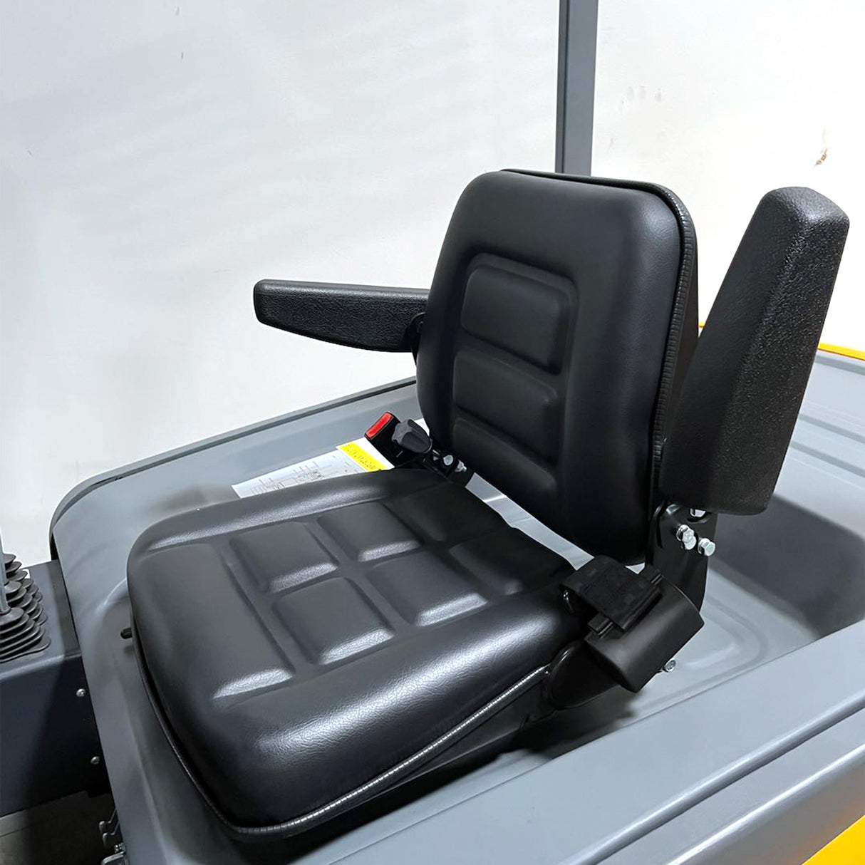 4-Wheel Electric Forklift, Lead-Acid Battery A-4014